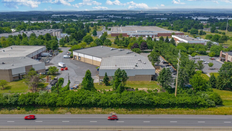 More Photos Of 2020 Highland Ave, Bethlehem Distribution For Lease