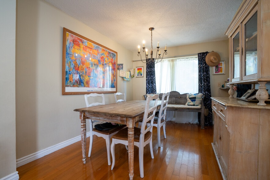 More Photos Of 1434 Berkeley St, Santa Monica Apartments For Sale