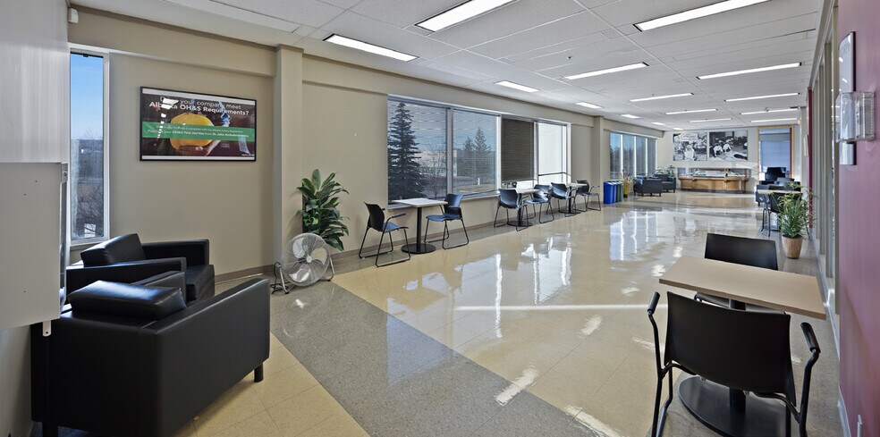 More Photos Of 7236 10th St NE, Calgary Flex For Sale