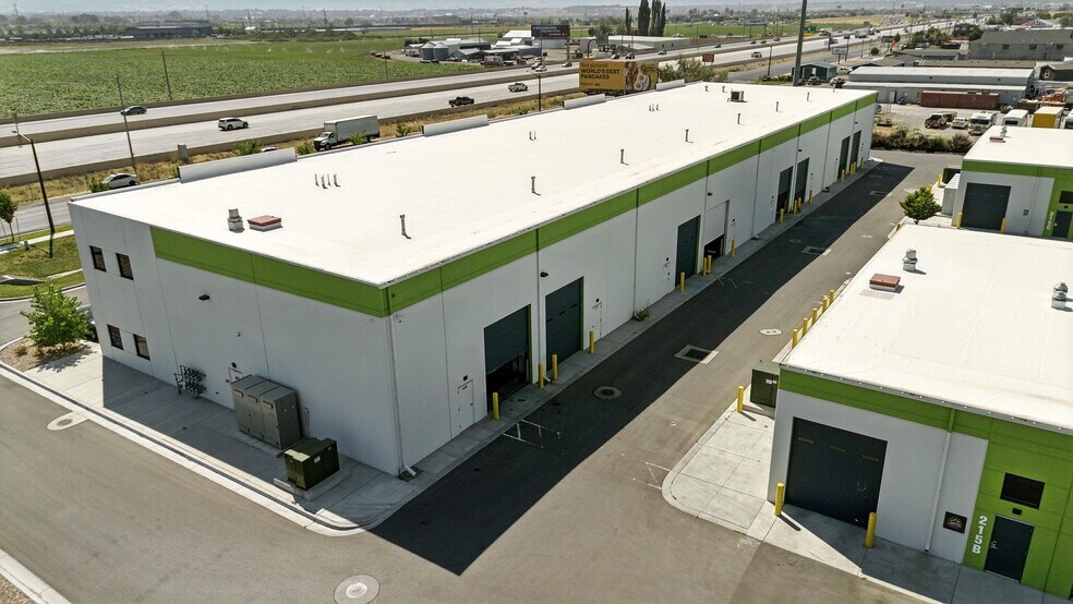 More Photos Of 317 N 2000 W, Springville Warehouse For Lease