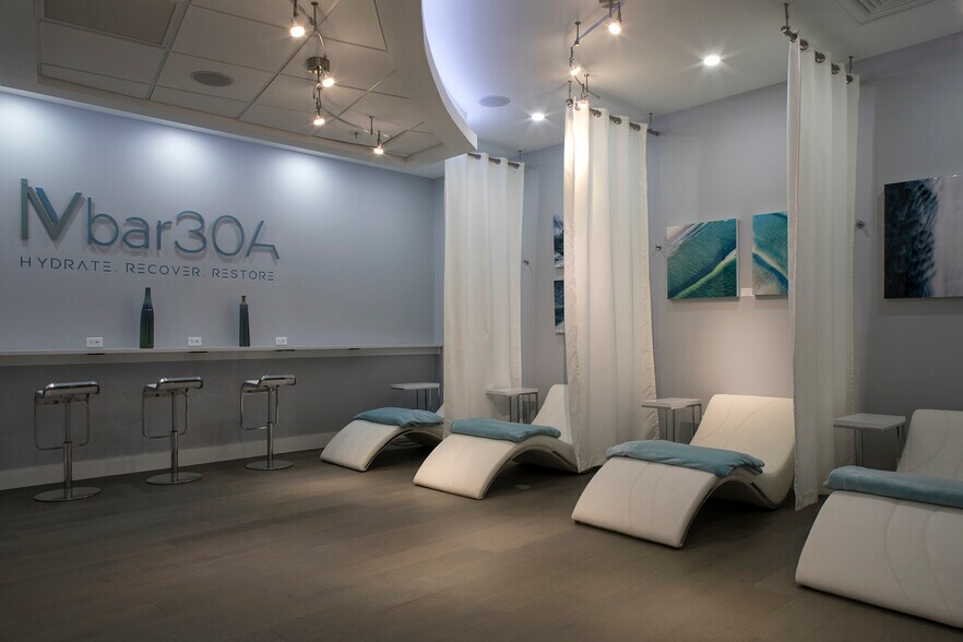 More Photos Of 2050 W County Highway 30A, Santa Rosa Beach Loft Creative Space For Sale