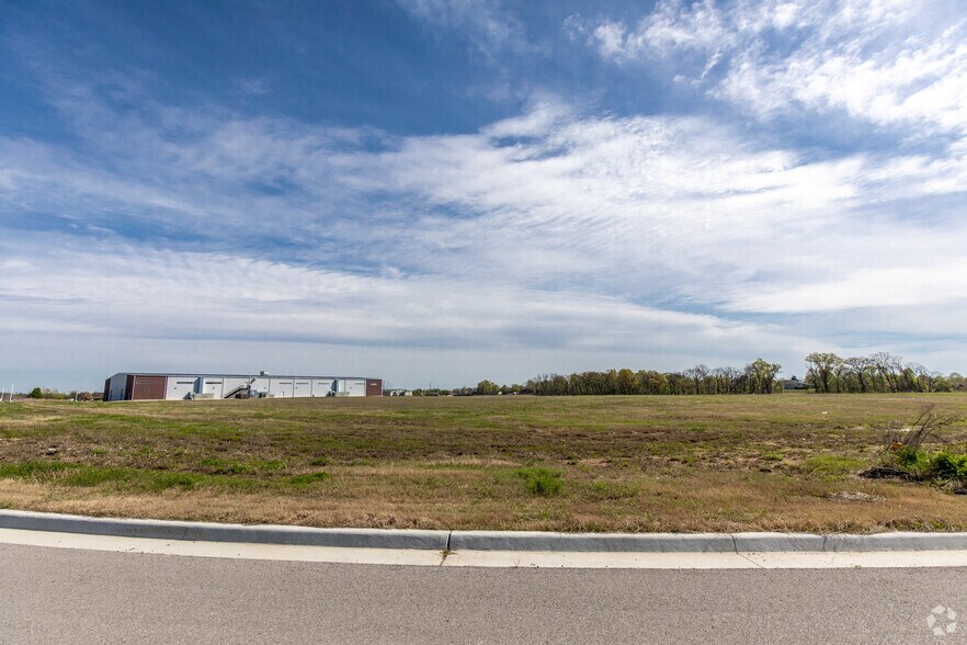 More Photos Of 2900 W Main St, Jenks Land For Sale