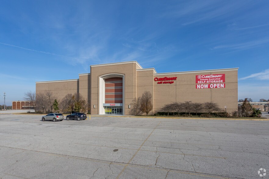 More Photos Of 641 Richmond Rd, Richmond Heights Freestanding For Lease