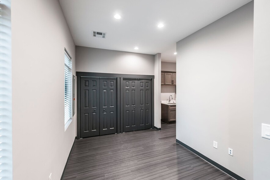 More Photos Of 190D Saundersville Rd, Hendersonville Office For Lease