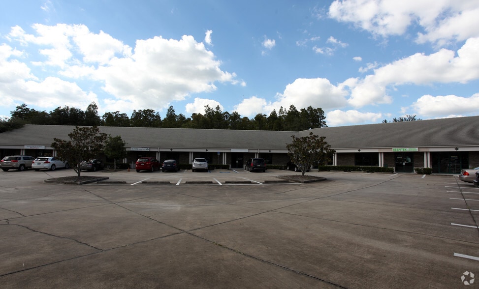 More Photos Of 3860 Sun City Center Blvd, Sun City Center Medical For Lease