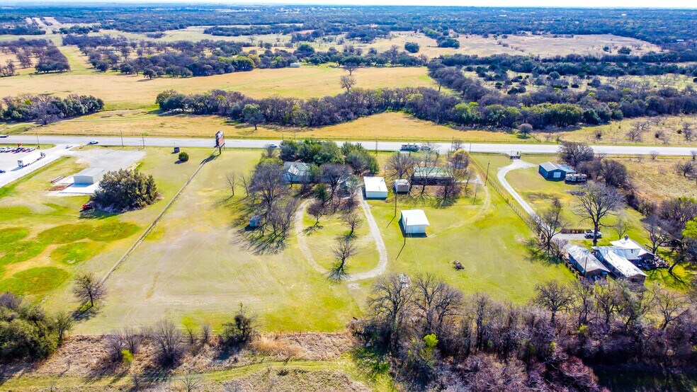 More Photos Of 14330 S Highway 281, Santo Trailer Camper Park For Sale