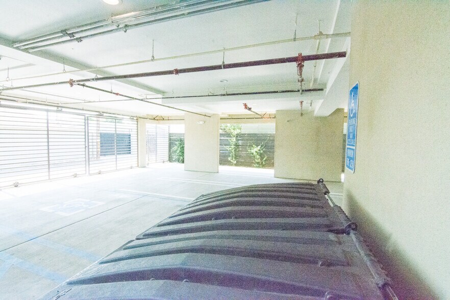 More Photos Of 2006 S Corning St, Los Angeles Apartments For Sale