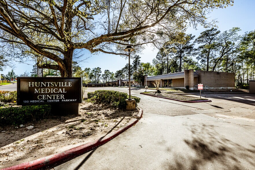 Primary Photo Of 130 Medical Center Pky, Huntsville Medical For Sale