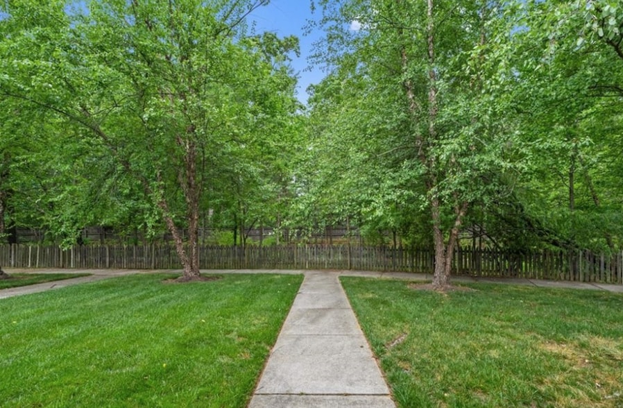 More Photos Of 2330 Colony Crossing Pl, Midlothian Medical For Sale
