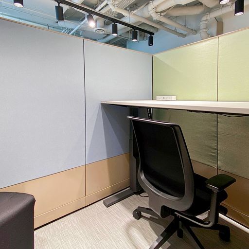 More Photos Of 525 8th Ave W, Vancouver Coworking Space