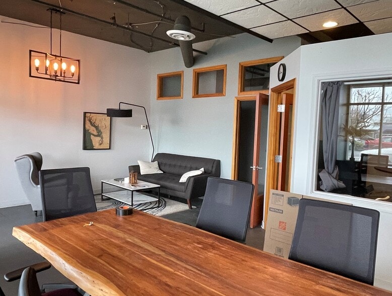 More Photos Of 6042 Seaview Ave NW, Seattle Apartments For Sale