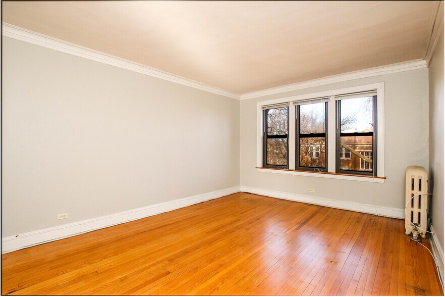 More Photos Of 3751 N Marshfield Ave, Chicago Apartments For Sale