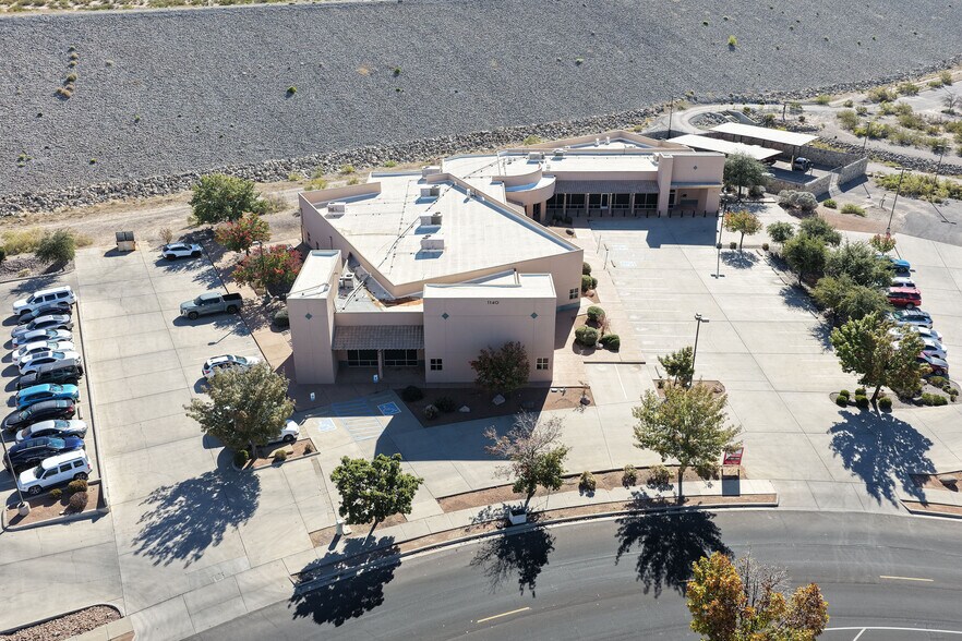 More Photos Of 1140 Commerce Dr, Las Cruces Office For Lease