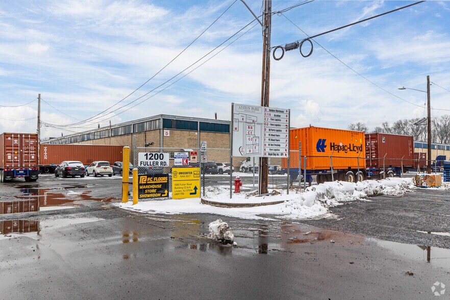 More Photos Of 1200 Fuller Rd, Linden Warehouse For Lease