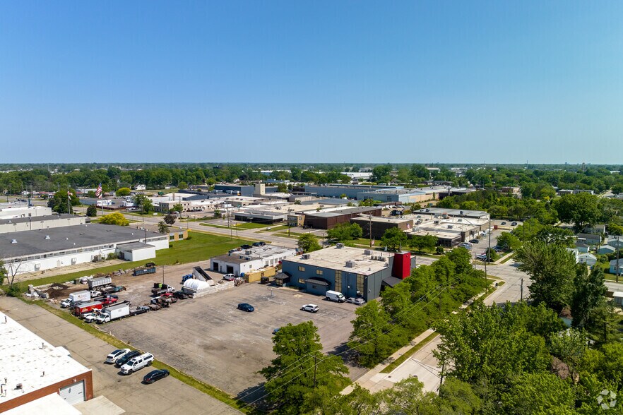 More Photos Of 11355 Stephens Rd, Warren Office For Sale