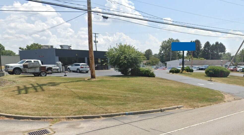 More Photos Of 1132-1134 Hebron Rd, Heath Freestanding For Lease
