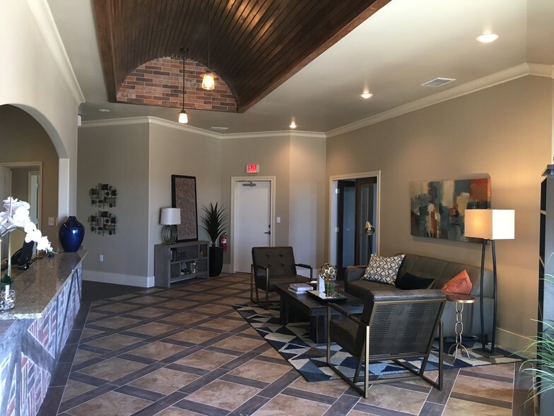 More Photos Of 13037 Quaker Ave, Lubbock Coworking Space