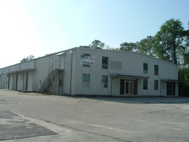 More Photos Of 1166 W I-65 Service Rd S, Mobile Warehouse For Lease