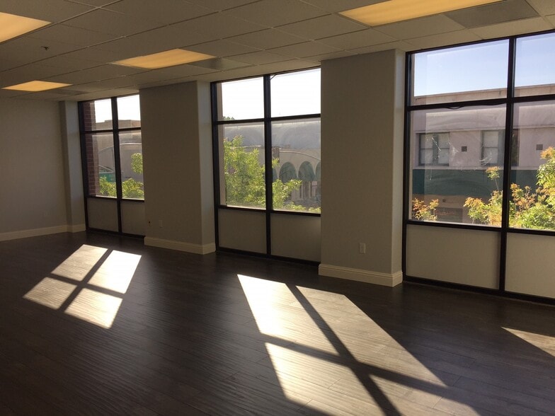 More Photos Of 1001 10th St, Modesto Unknown For Lease