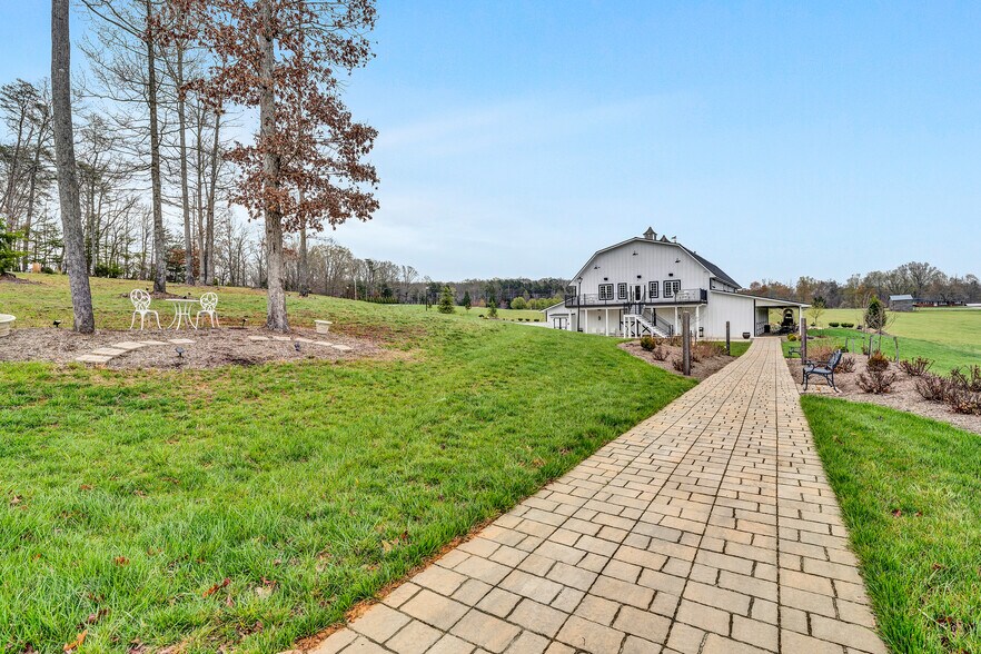 More Photos Of 9945 Brooks Mill Rd, Burnt Chimney Specialty For Sale