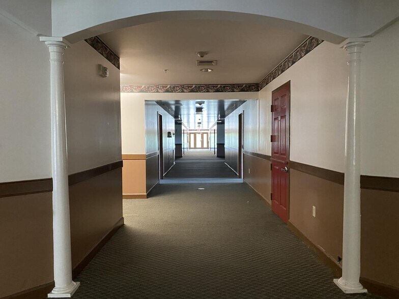 More Photos Of 17405 Lankford Hwy, Parksley Rehabilitation Center For Sale