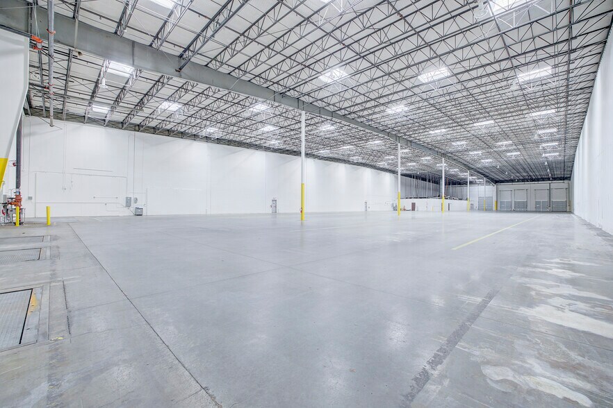 More Photos Of 1733 Morgan Rd, Modesto Warehouse For Lease