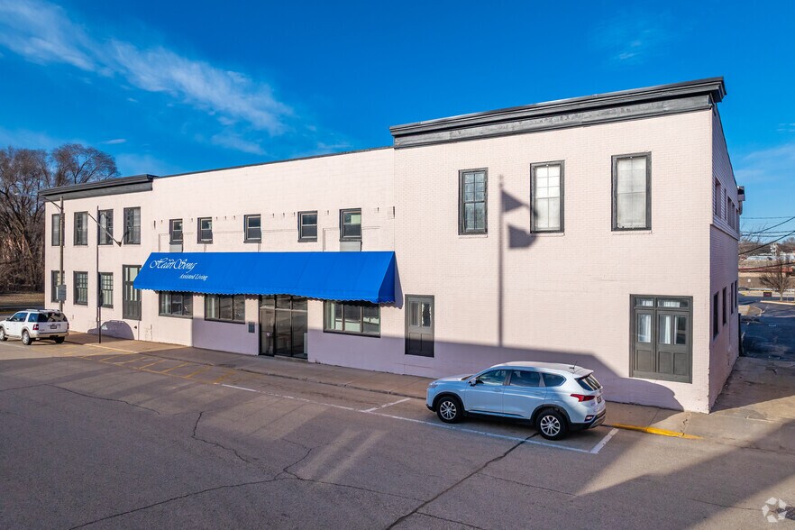 More Photos Of 123 S Pearl St, Berlin Assisted Living For Sale