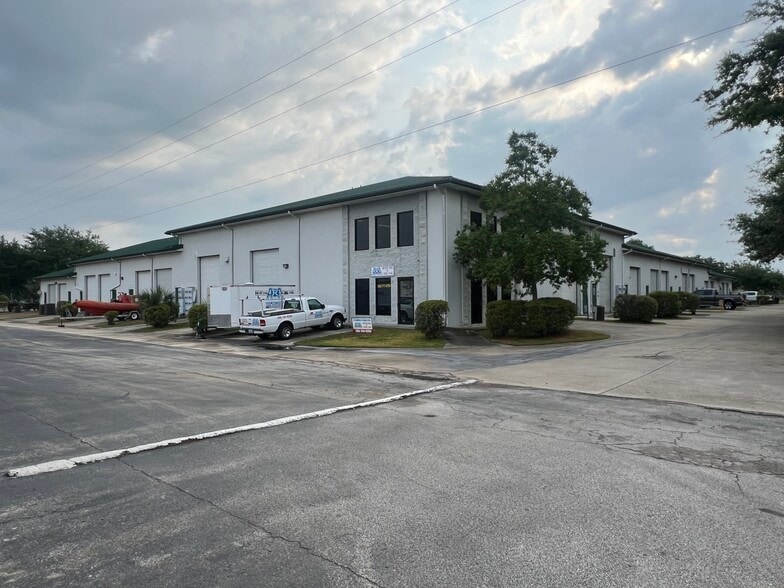 More Photos Of 1506-1634 Old Daytona Cir, Deland Unknown For Lease