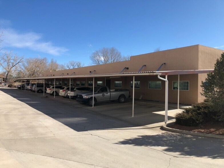 More Photos Of 1800 E 30th St, Farmington Office For Lease