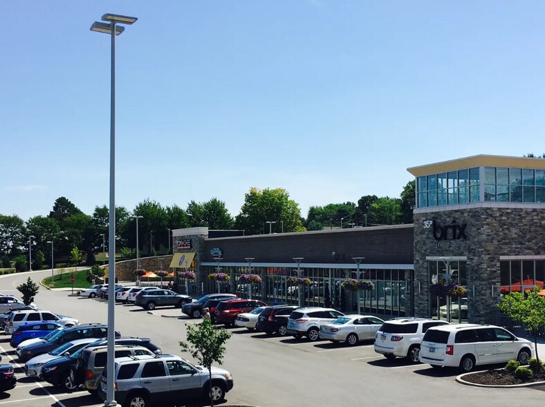 More Photos Of 3875 Massillon Rd, Uniontown Unknown For Lease