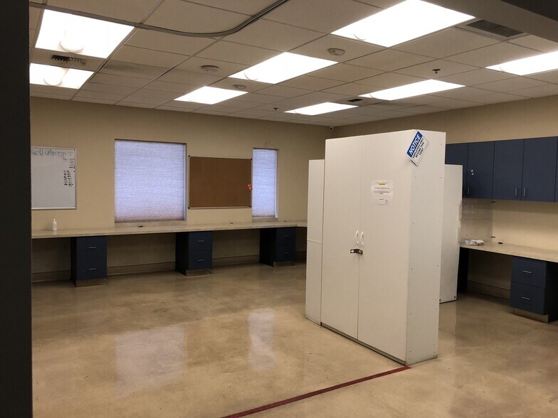 More Photos Of 3120 S Valley View Blvd, Las Vegas Medical For Sale