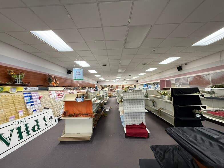 More Photos Of 1-6 Riverside Plz, Blossburg Storefront For Sale