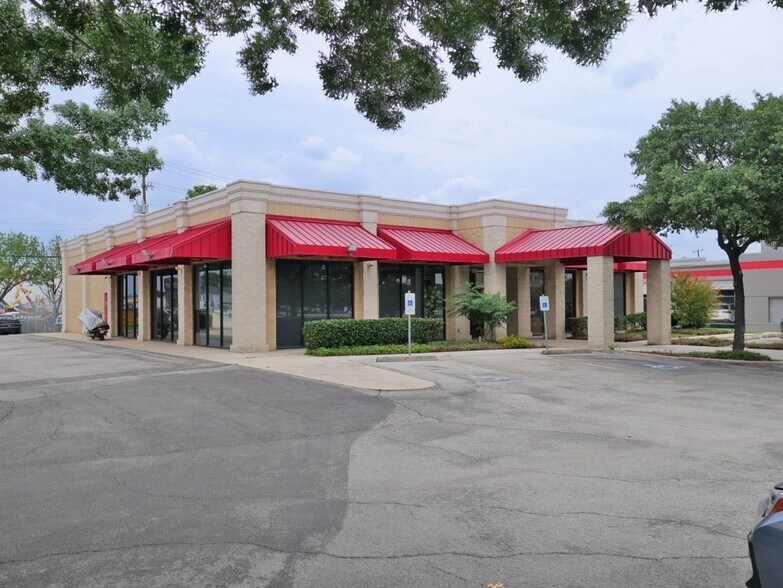 More Photos Of 12223 San Pedro Ave, San Antonio General Retail For Sale