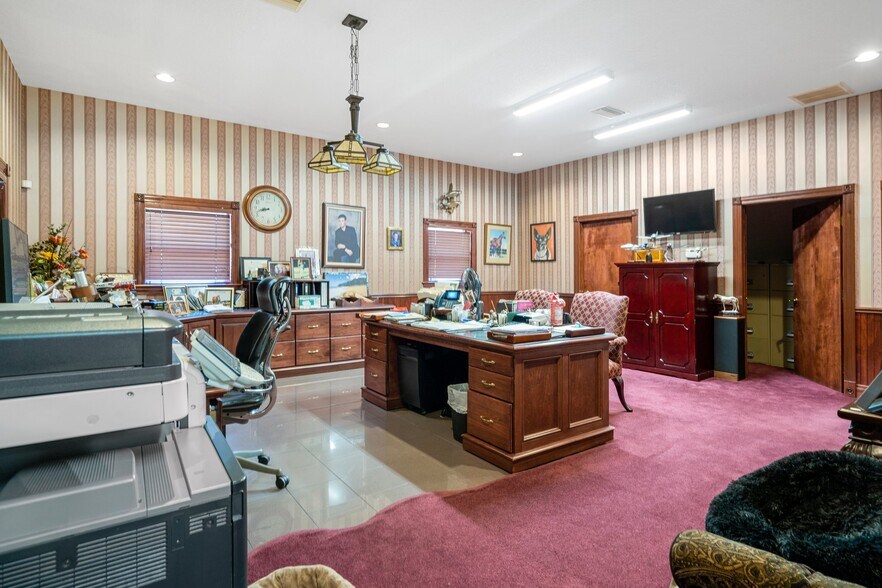 More Photos Of 62 Highway 40 W, Inglis Medical For Sale