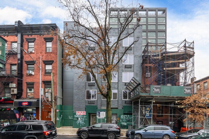 More Photos Of 170 Marcy Ave, Brooklyn Apartments For Lease