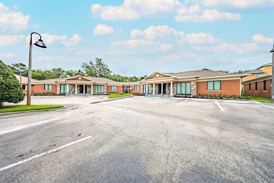 More Photos Of 741 Ciara Creek Cv, Longwood Medical For Sale