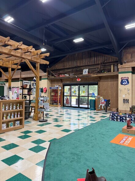 More Photos Of 4860 Atlanta Hwy, Bogart General Retail For Sale