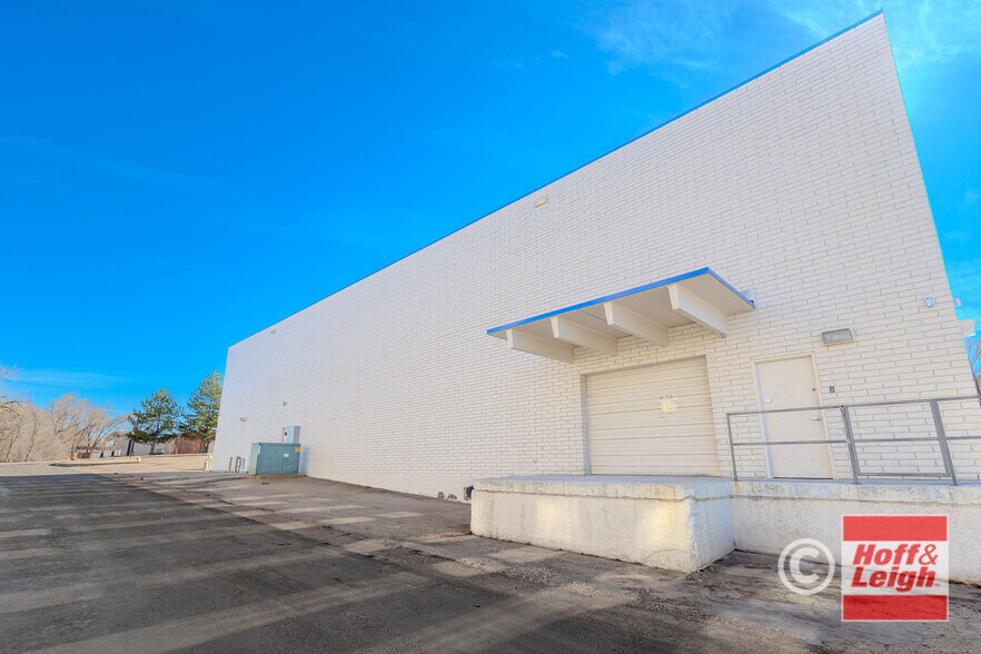 More Photos Of 6121 N Academy Blvd, Colorado Springs General Retail For Sale