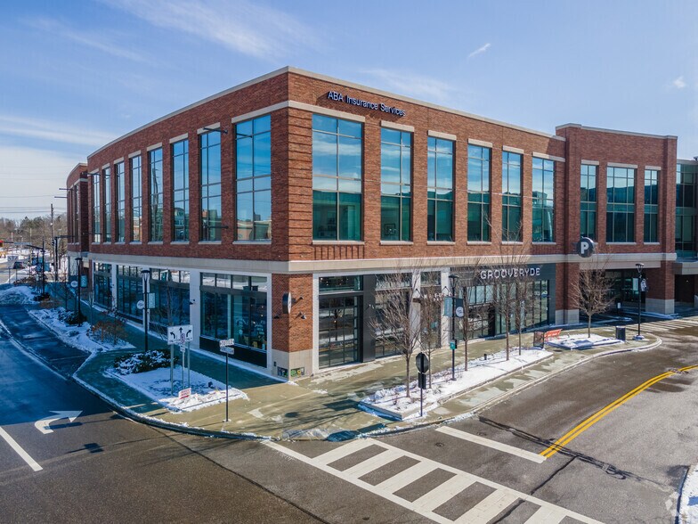 More Photos Of 20119 Van Aken Blvd, Shaker Heights Unknown For Lease