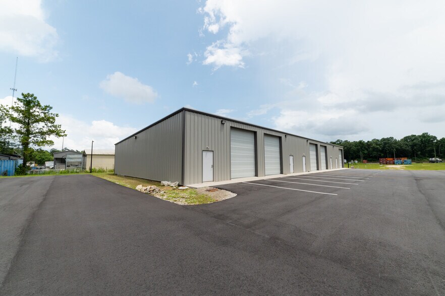 More Photos Of 4557 Savannah Hwy, Ravenel Light Manufacturing For Lease