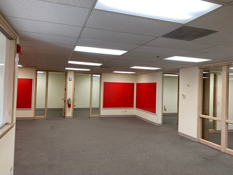 More Photos Of 28457 Ballard Dr, Lake Forest Light Manufacturing For Lease