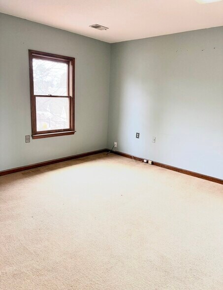 More Photos Of 540 St Andrews Rd, Columbia Office For Lease