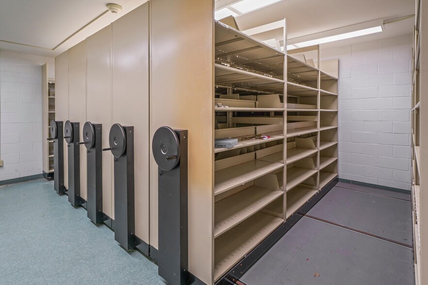 More Photos Of 614 Union Rd, Vineland Office For Sale