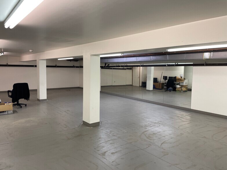 More Photos Of 73 Canal St, Millbury Flex For Lease
