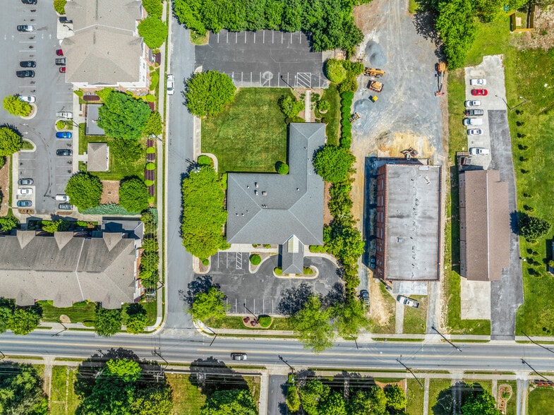 More Photos Of 700 Sunset Ave, Asheboro Medical For Lease