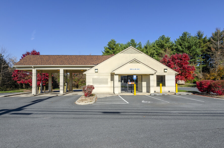 Primary Photo Of 869 N Lee Hwy, Lexington Bank For Sale