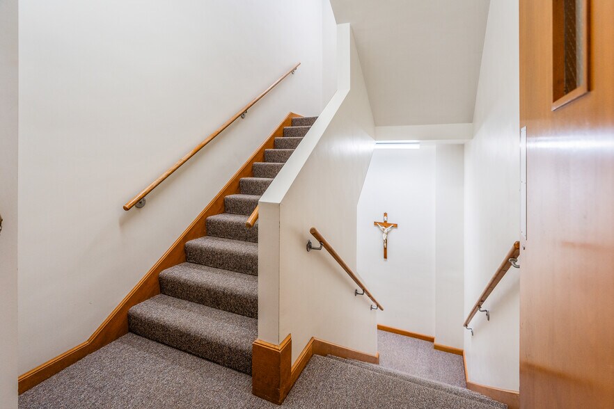 More Photos Of W2658 WI-33, La Crosse Assisted Living For Sale