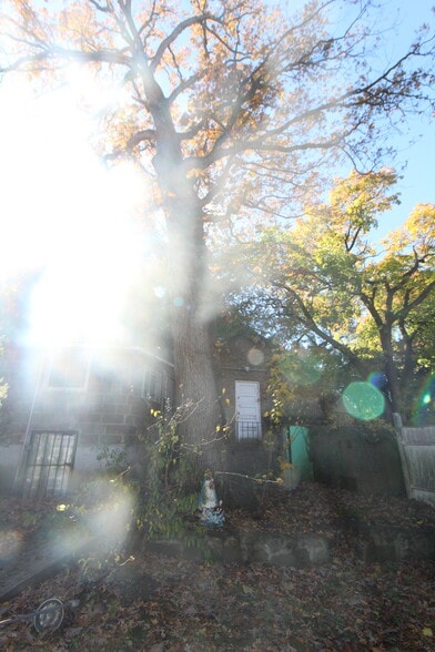 More Photos Of 568 W 261st St, Bronx Land For Sale