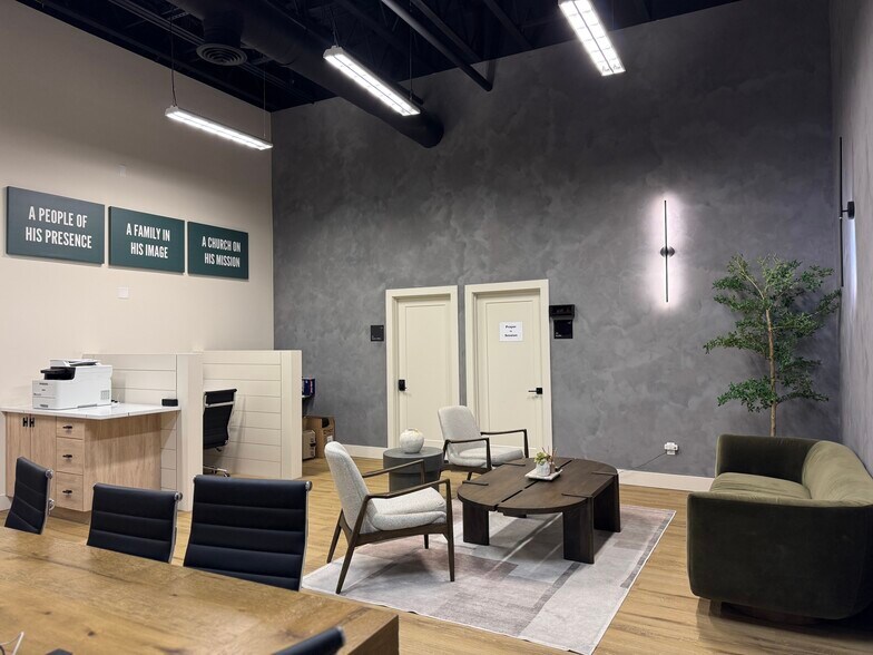 More Photos Of 13600 NE 84th St, Vancouver Freestanding For Lease