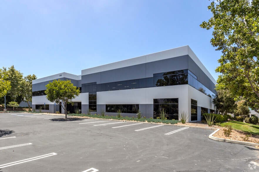 More Photos Of 5919 Farnsworth Ct, Carlsbad Research And Development For Lease